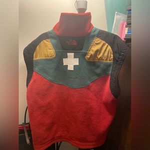 The north face vintage fleece vest large mens
